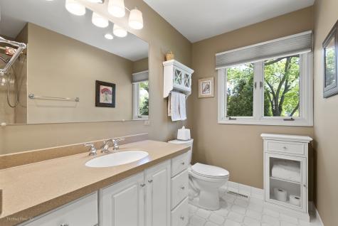 4759 Crest Court Waukegan IL 60087