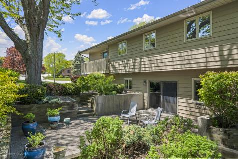 4759 Crest Court Waukegan IL 60087