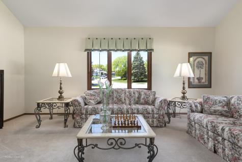 4759 Crest Court Waukegan IL 60087