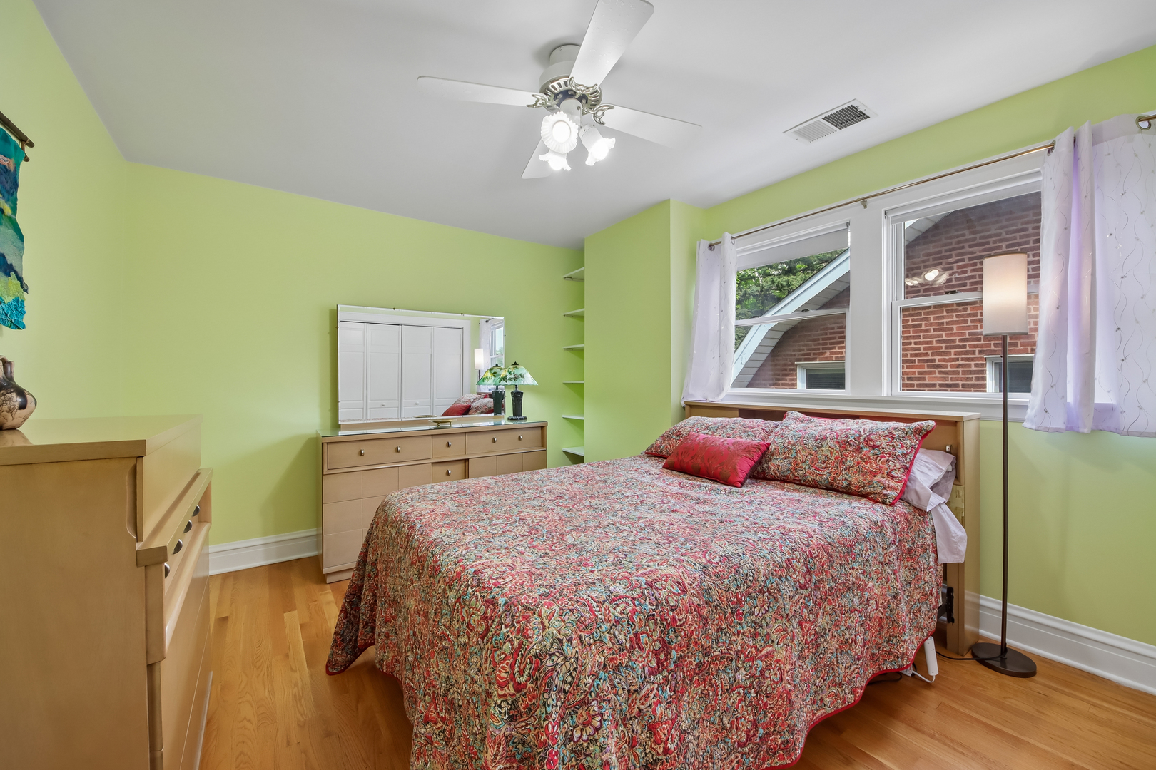6551 North Maplewood Avenue Chicago IL 60645