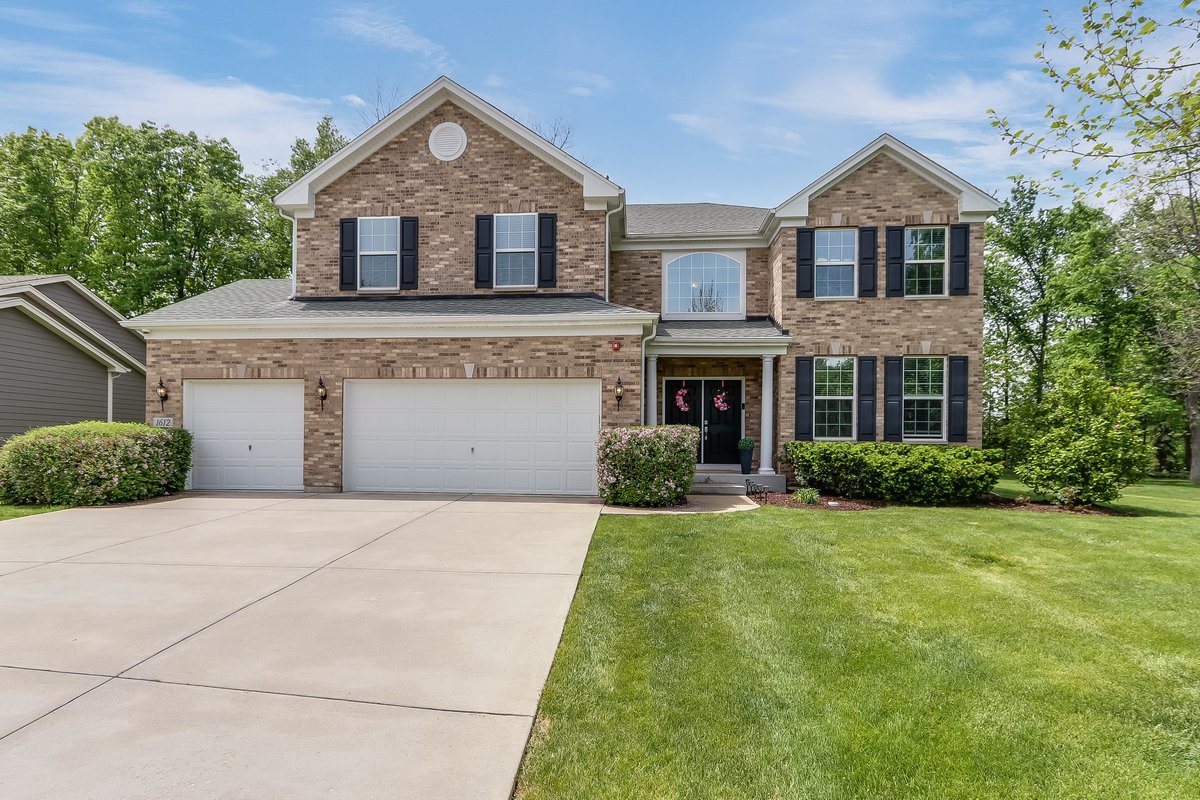 1612 Bur Oak Drive Hoffman Estates IL 60192
