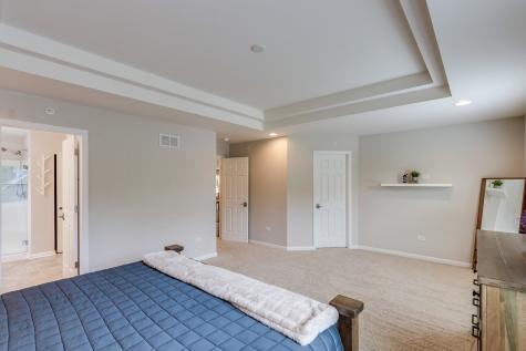1612 Bur Oak Drive Hoffman Estates IL 60192