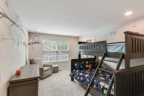 1612 Bur Oak Drive Hoffman Estates IL 60192
