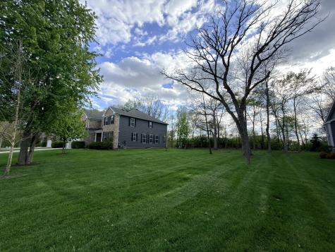 1612 Bur Oak Drive Hoffman Estates IL 60192