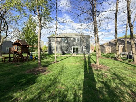 1612 Bur Oak Drive Hoffman Estates IL 60192