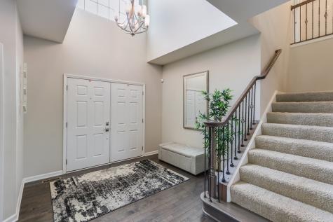 1612 Bur Oak Drive Hoffman Estates IL 60192