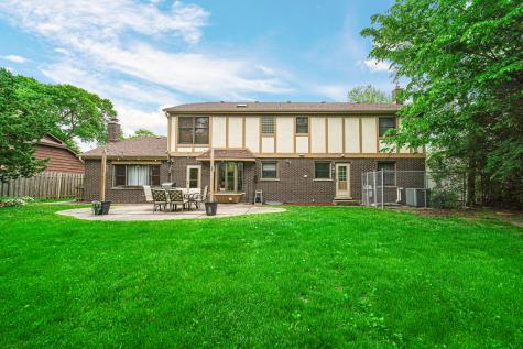 3818 Russett Lane Northbrook IL 60062