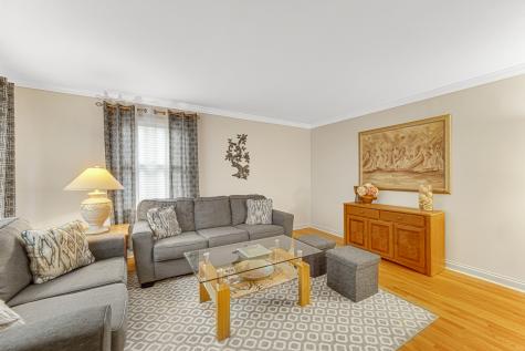 3818 Russett Lane Northbrook IL 60062