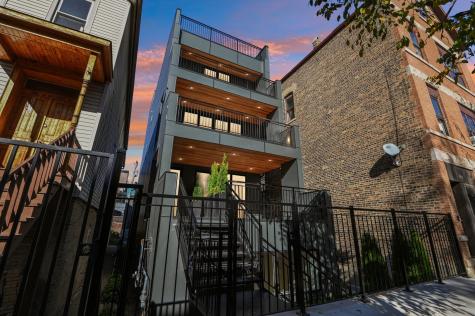 1536 West Chestnut Street Chicago IL 60642