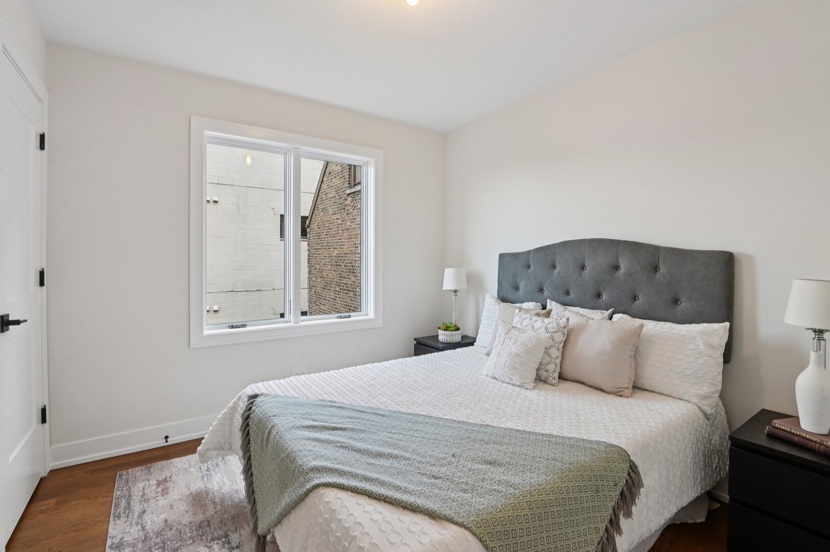 1536 West Chestnut Street Chicago IL 60642