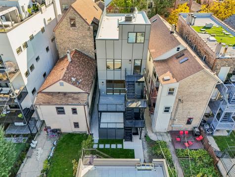 1536 West Chestnut Street Chicago IL 60642