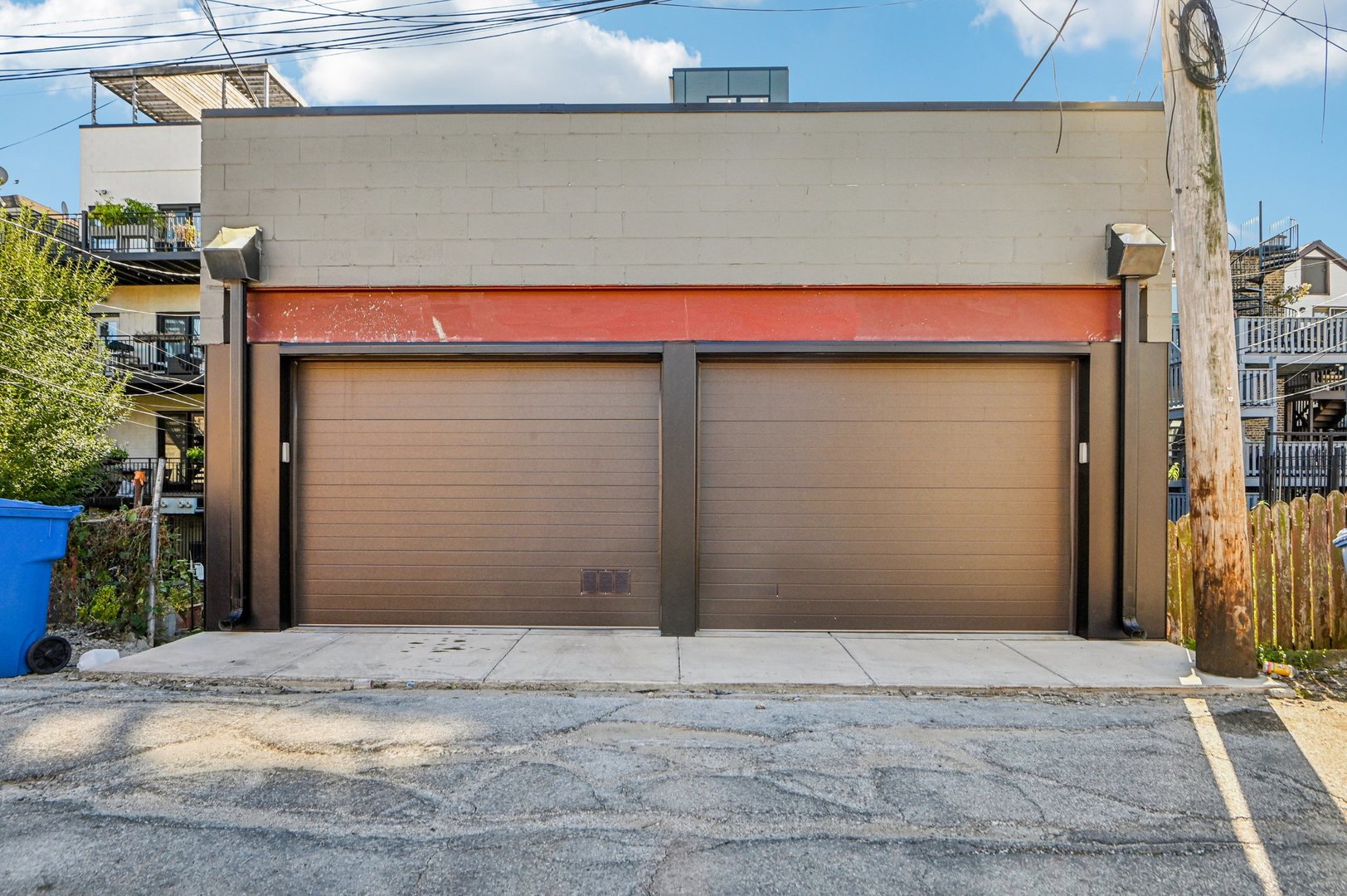 1536 West Chestnut Street Chicago IL 60642