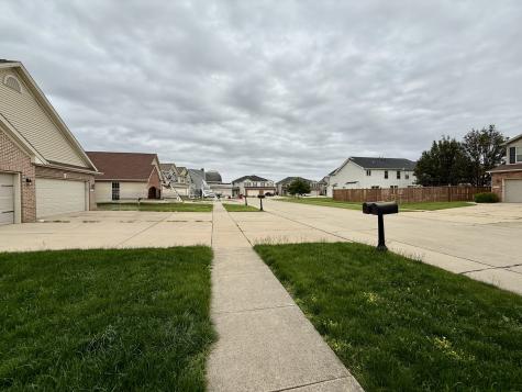 2 Parsley Drive Savoy IL 61874