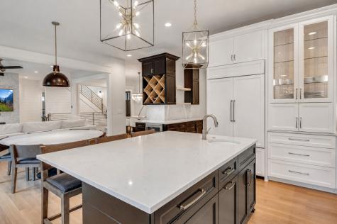 664 North Webster Street Naperville IL 60563