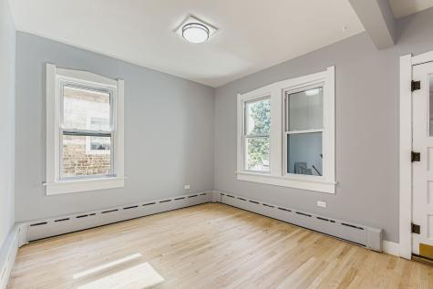 3124 North 76th Avenue Elmwood Park IL 60707