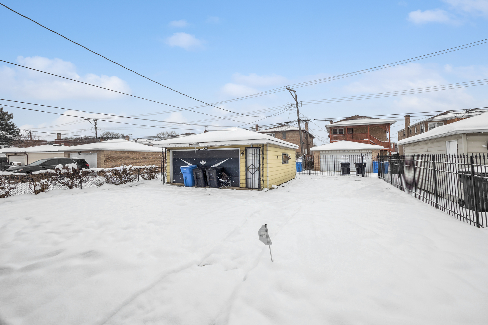 5240 West Gladys Avenue Chicago IL 60644