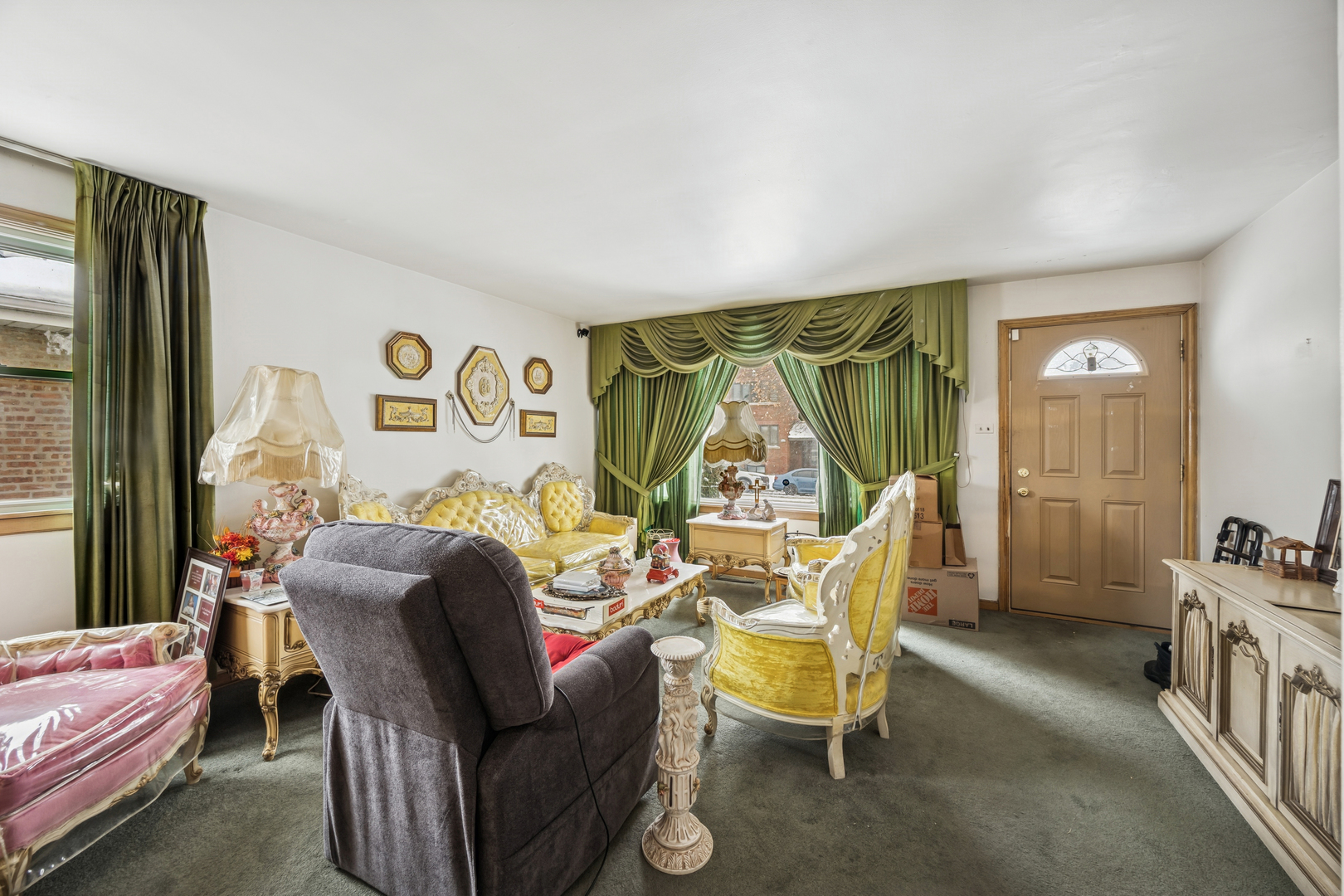 5240 West Gladys Avenue Chicago IL 60644