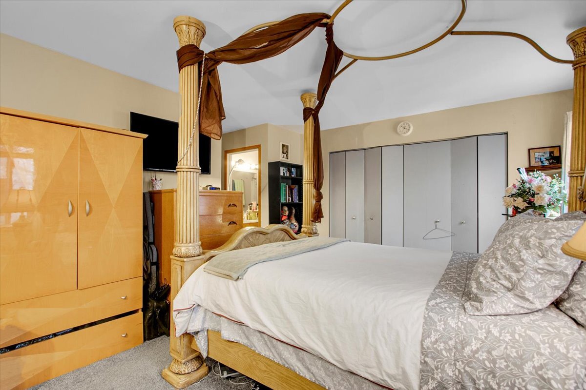 1156 Partridge Avenue Bolingbrook IL 60490