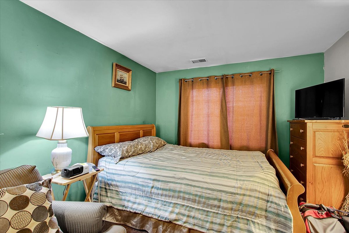 1156 Partridge Avenue Bolingbrook IL 60490