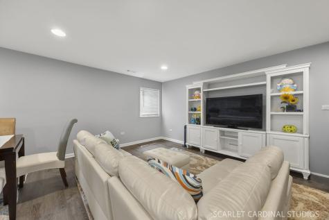 2239 Hillsboro Lane Naperville IL 60564