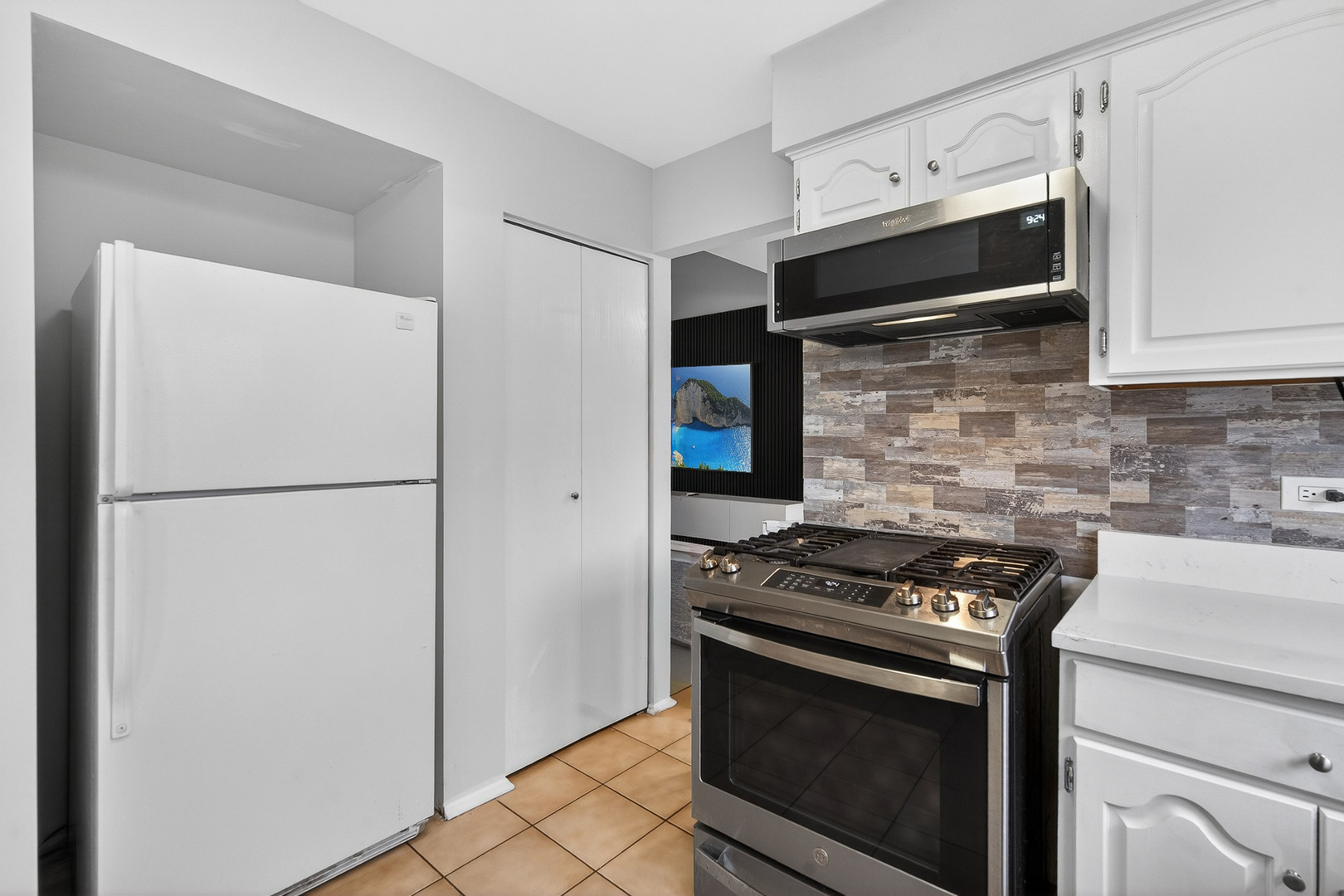 107 Chicory Court Rolling Meadows IL 60008