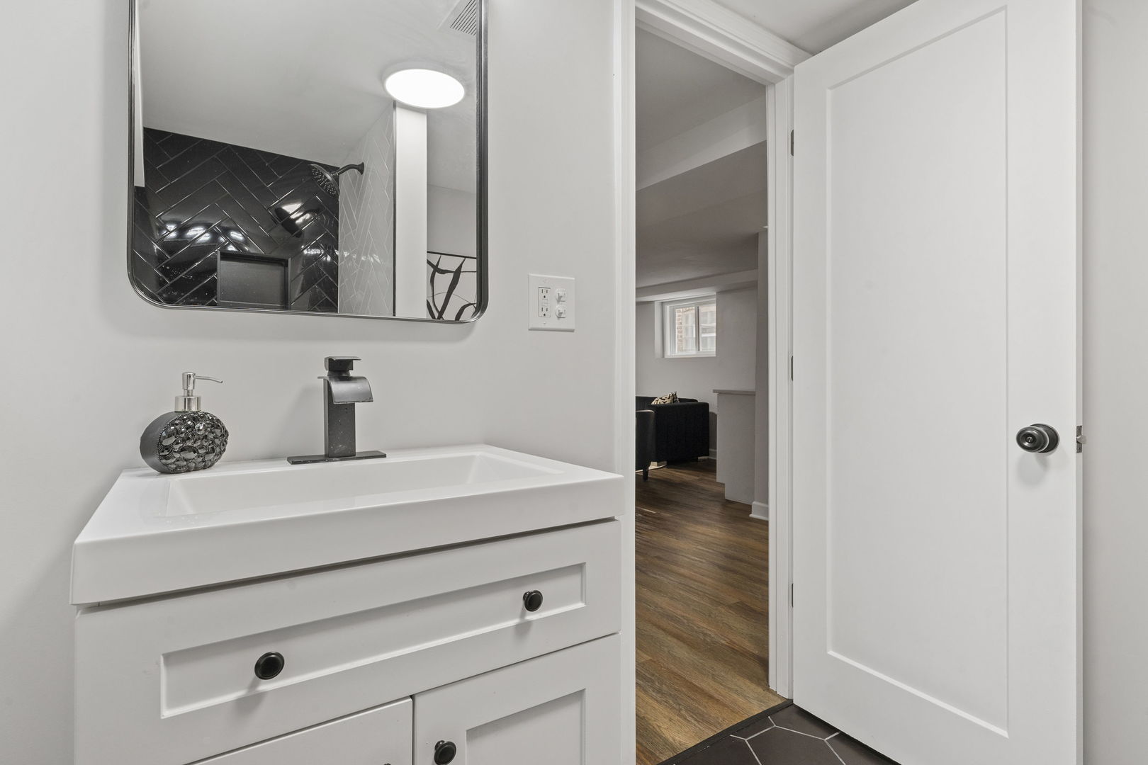 8746 South Wood Street Chicago IL 60620