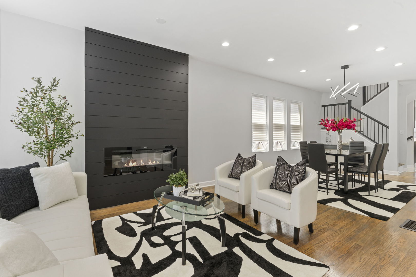 8746 South Wood Street Chicago IL 60620