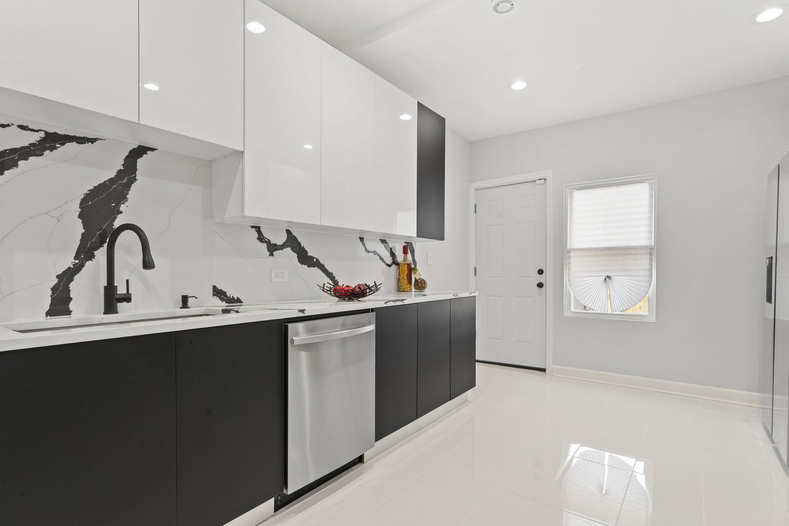 8746 South Wood Street Chicago IL 60620