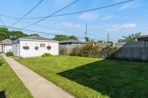 9836 South Drexel Avenue Chicago IL 60628