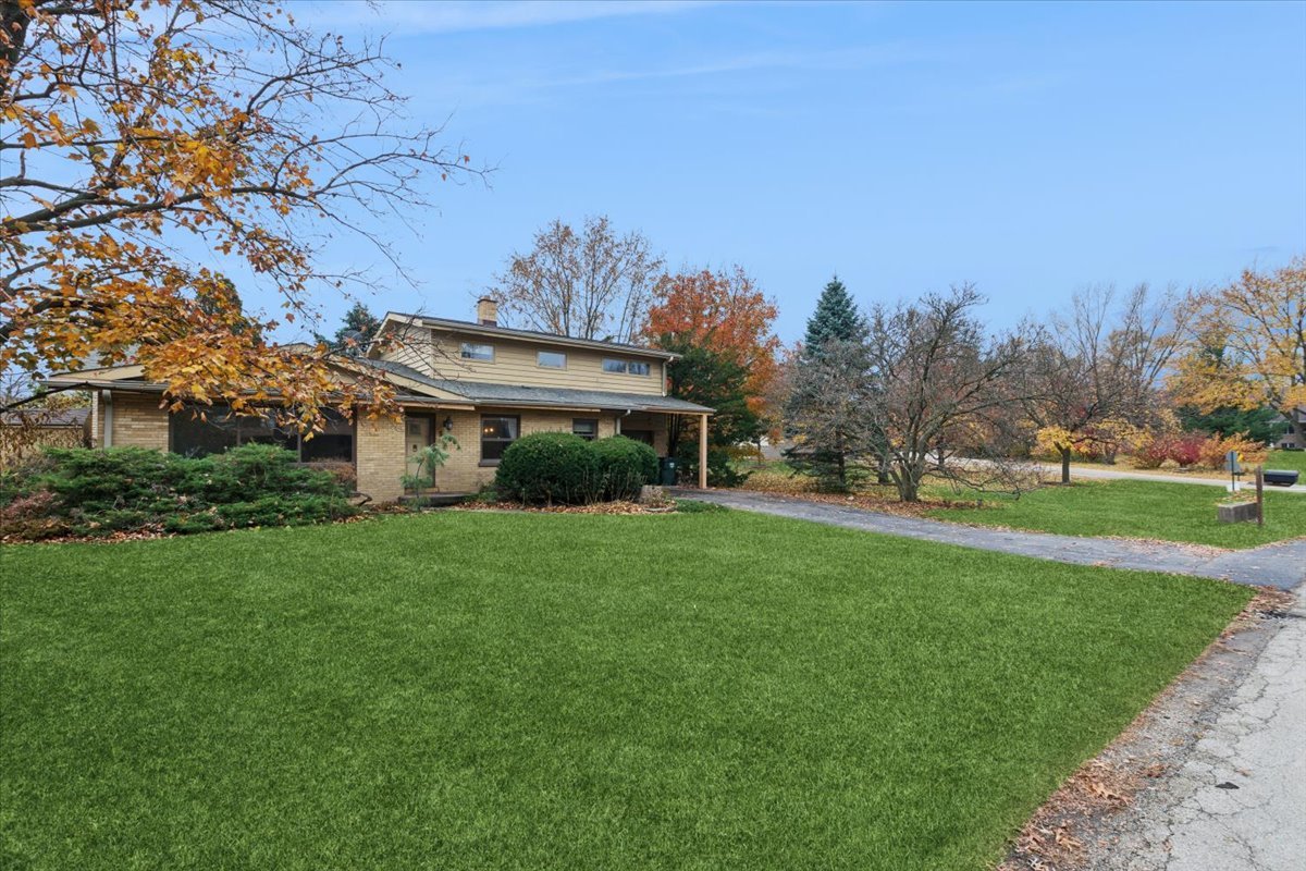 5440 South Edgewood Avenue La Grange Highlands IL 60525