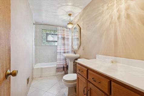 5440 South Edgewood Avenue La Grange Highlands IL 60525