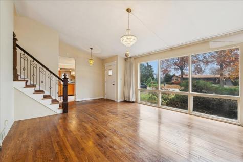 5440 South Edgewood Avenue La Grange Highlands IL 60525