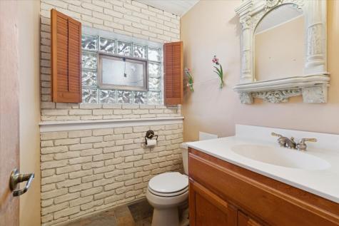 5440 South Edgewood Avenue La Grange Highlands IL 60525