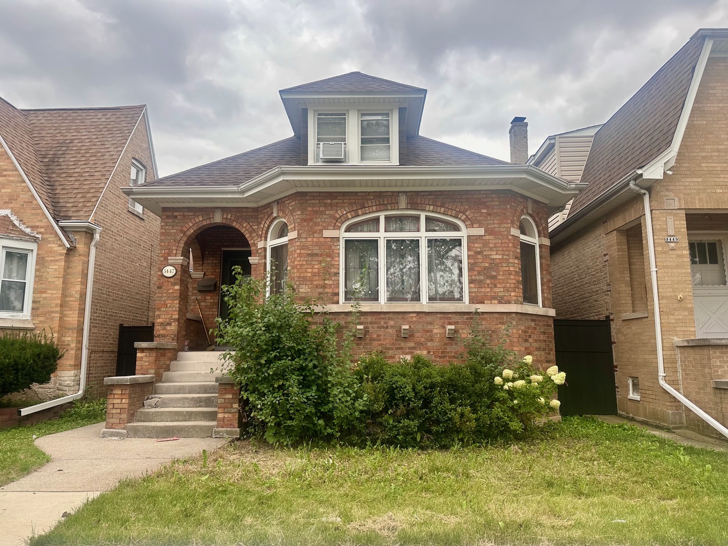 3447 North Oak Park Avenue Chicago IL 60634