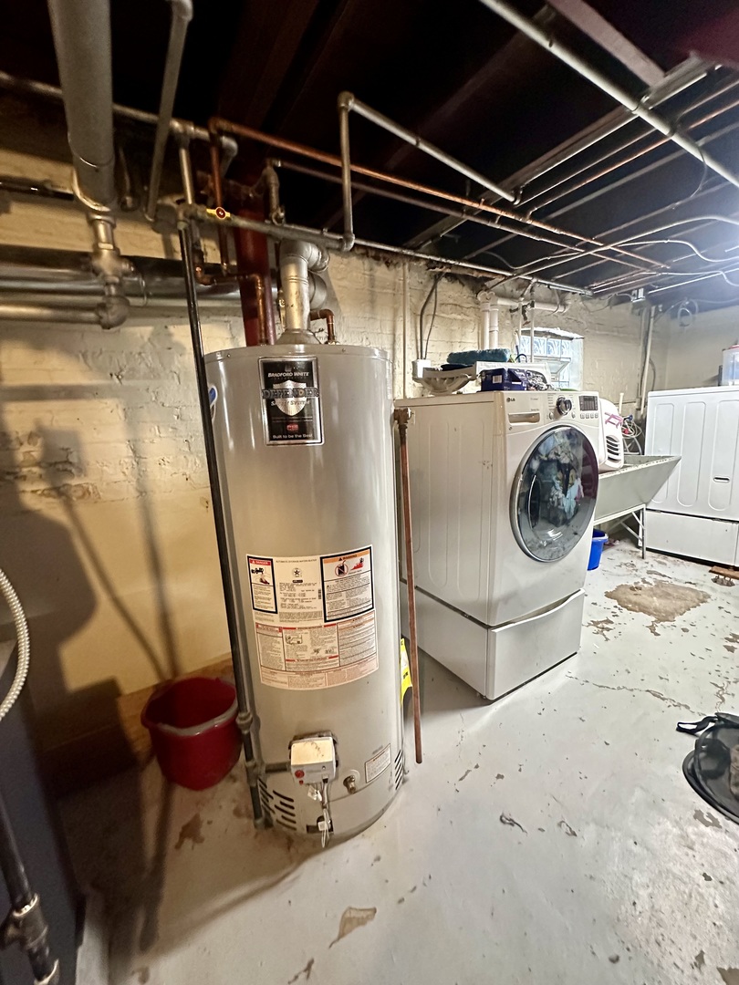 3447 North Oak Park Avenue Chicago IL 60634