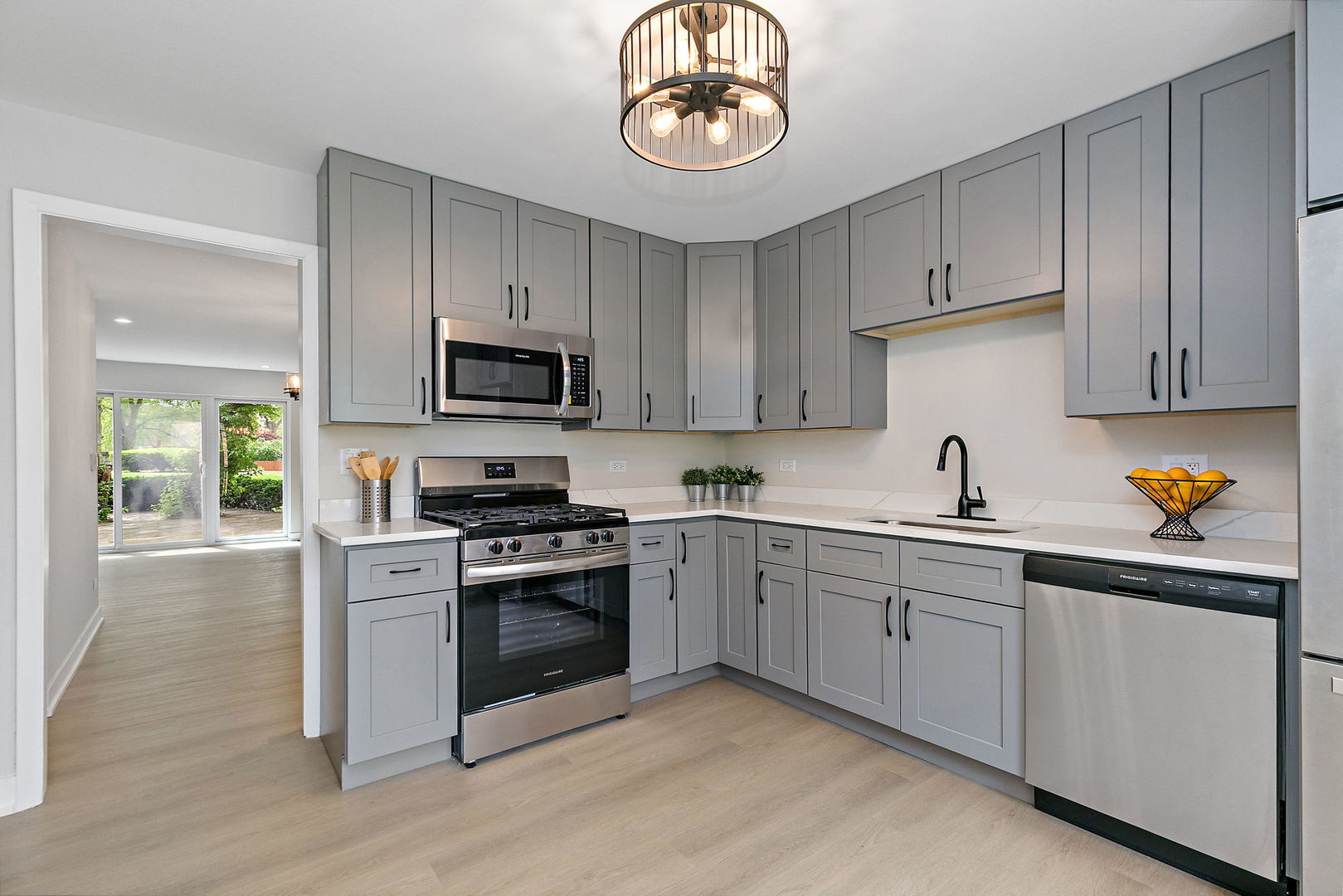 2013 Post Oak Place Schaumburg IL 60173