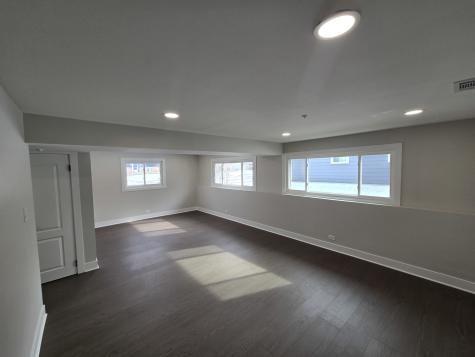 1570 Jefferson Road Hoffman Estates IL 60169