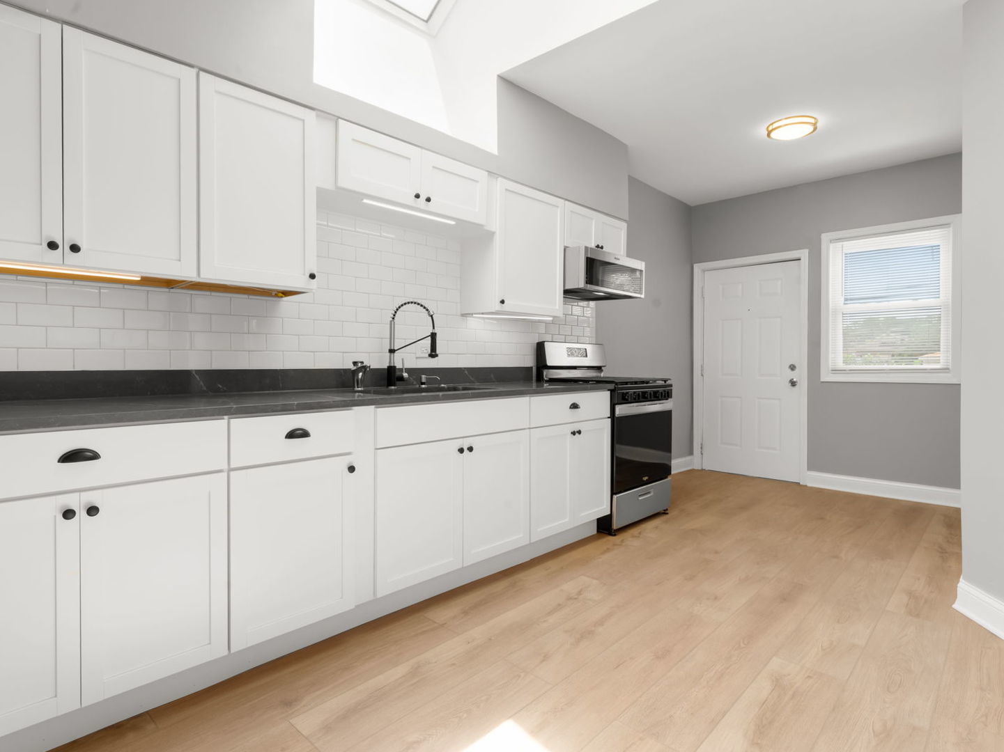 9230 South Elizabeth Street Chicago IL 60620