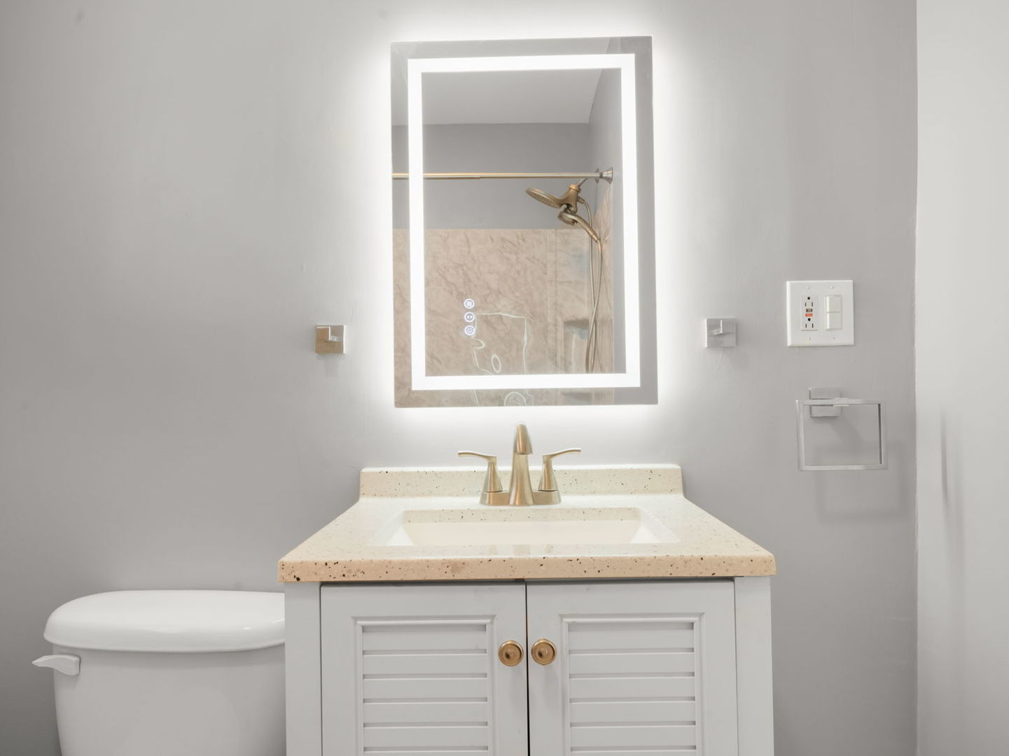 9230 South Elizabeth Street Chicago IL 60620