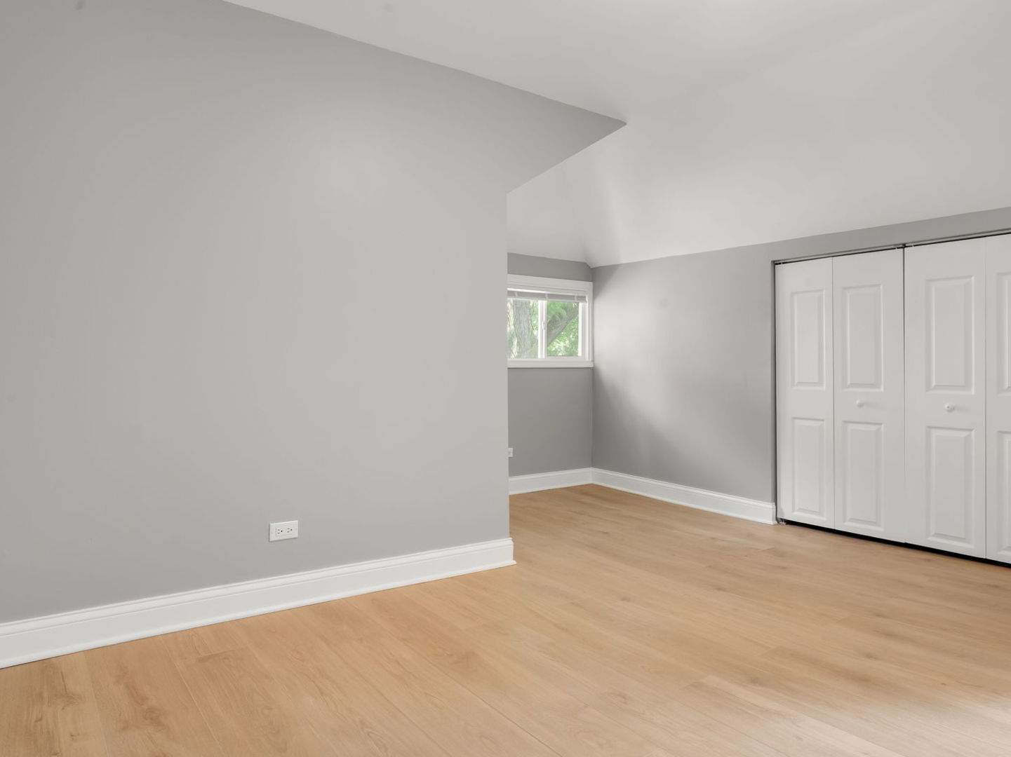 9230 South Elizabeth Street Chicago IL 60620