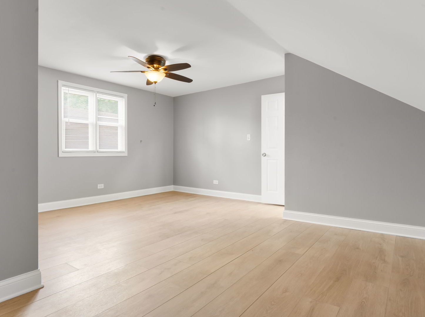 9230 South Elizabeth Street Chicago IL 60620