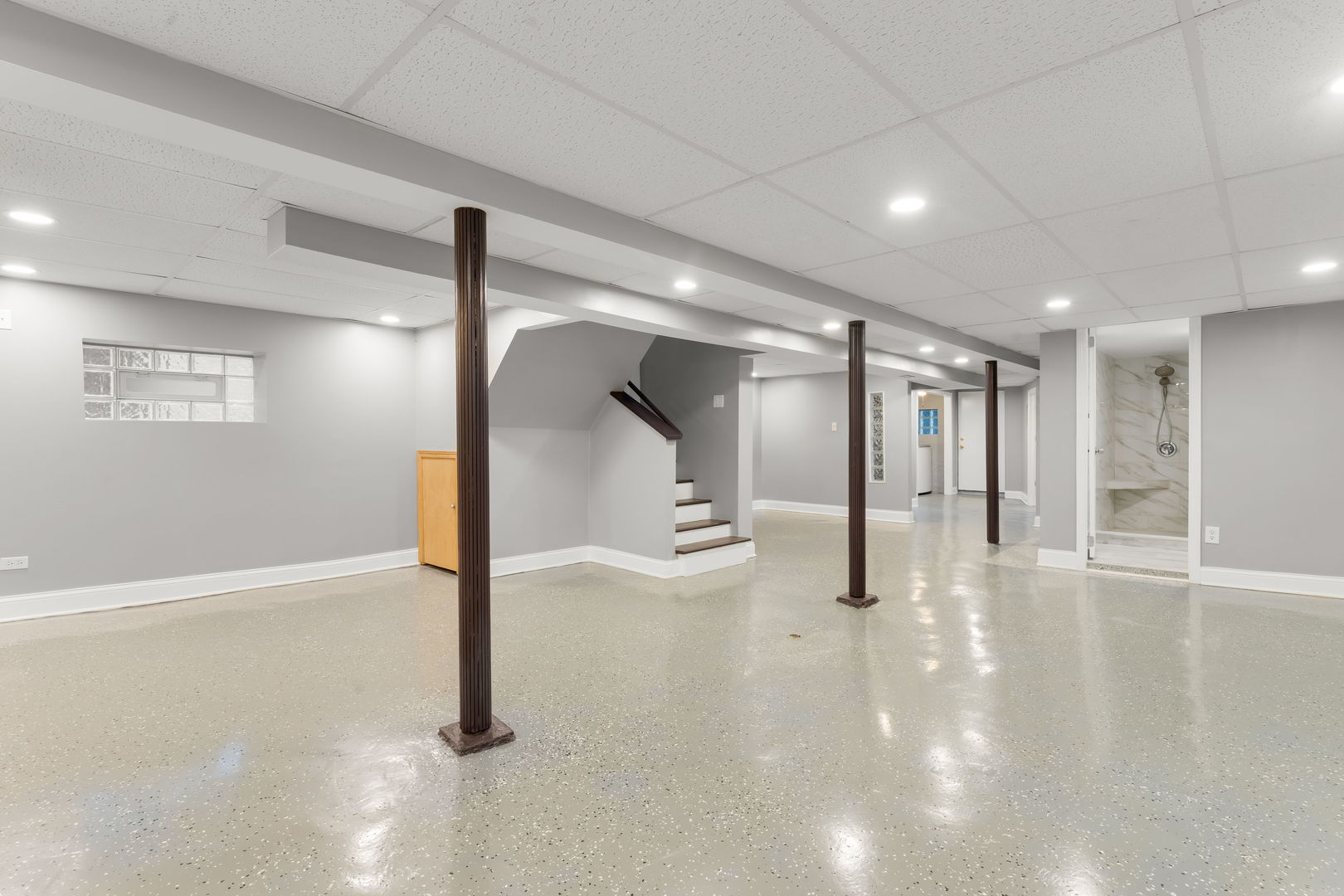 9230 South Elizabeth Street Chicago IL 60620