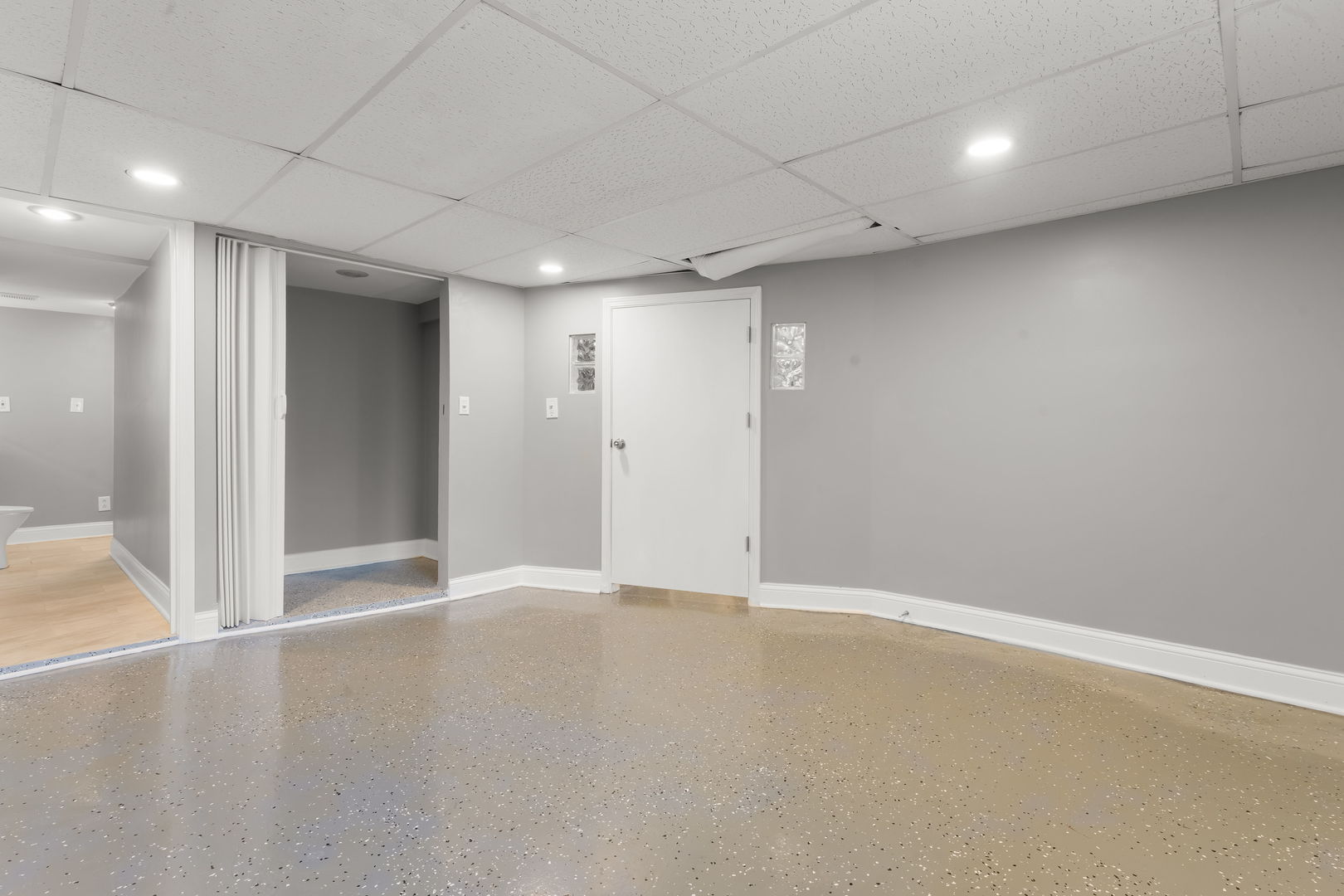 9230 South Elizabeth Street Chicago IL 60620