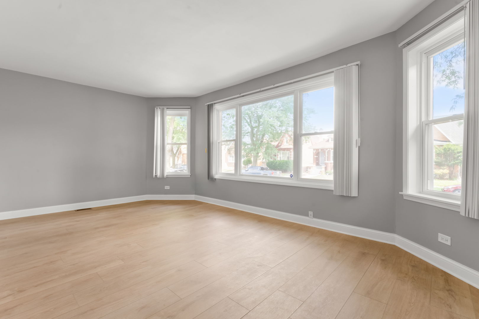 9230 South Elizabeth Street Chicago IL 60620