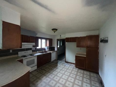 125 North Church Street Ludlow IL 60949