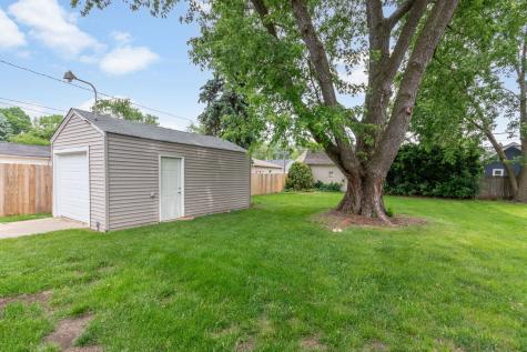 428 Ingleside Avenue Aurora IL 60506
