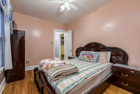 4958 North Keeler Avenue Chicago IL 60630