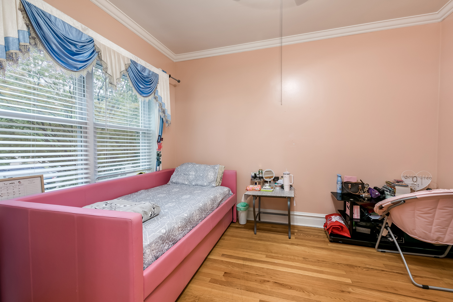 4958 North Keeler Avenue Chicago IL 60630