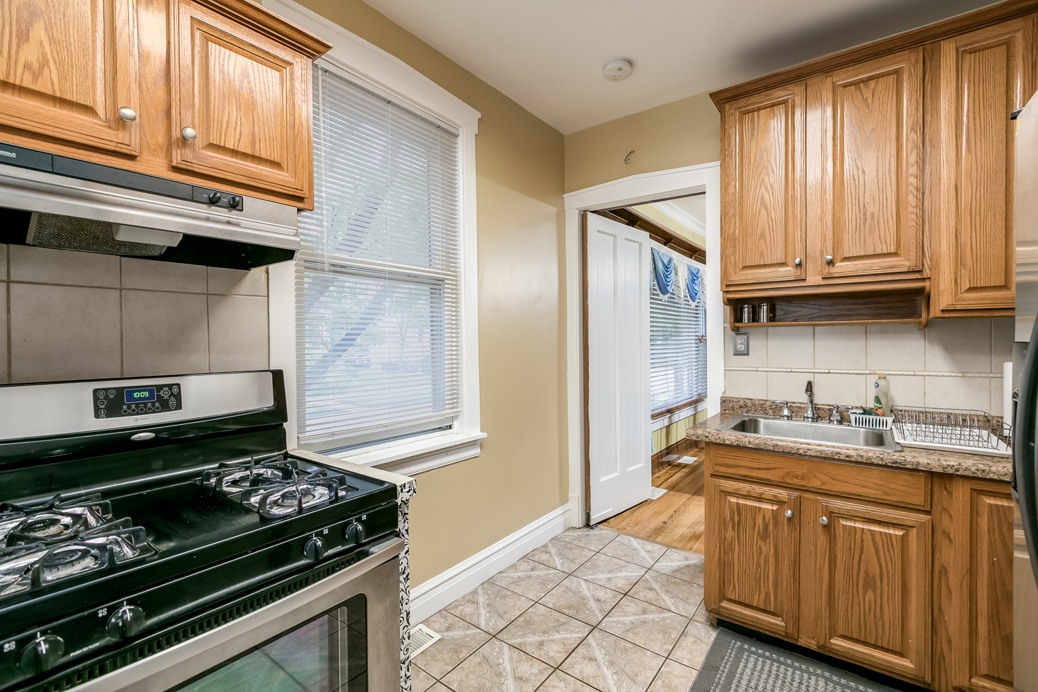 4958 North Keeler Avenue Chicago IL 60630