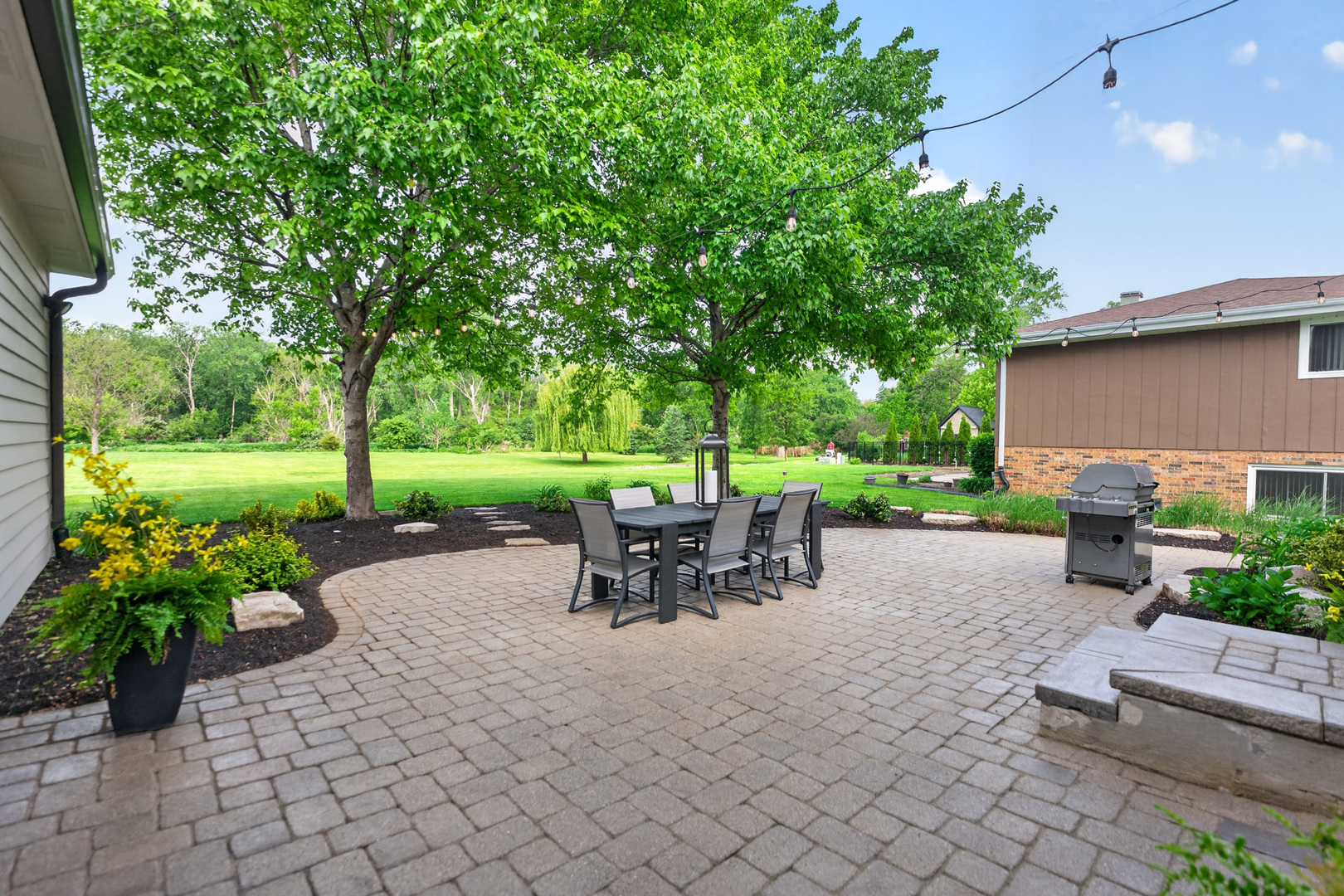 8517 Arizona Trail Willow Springs IL 60480